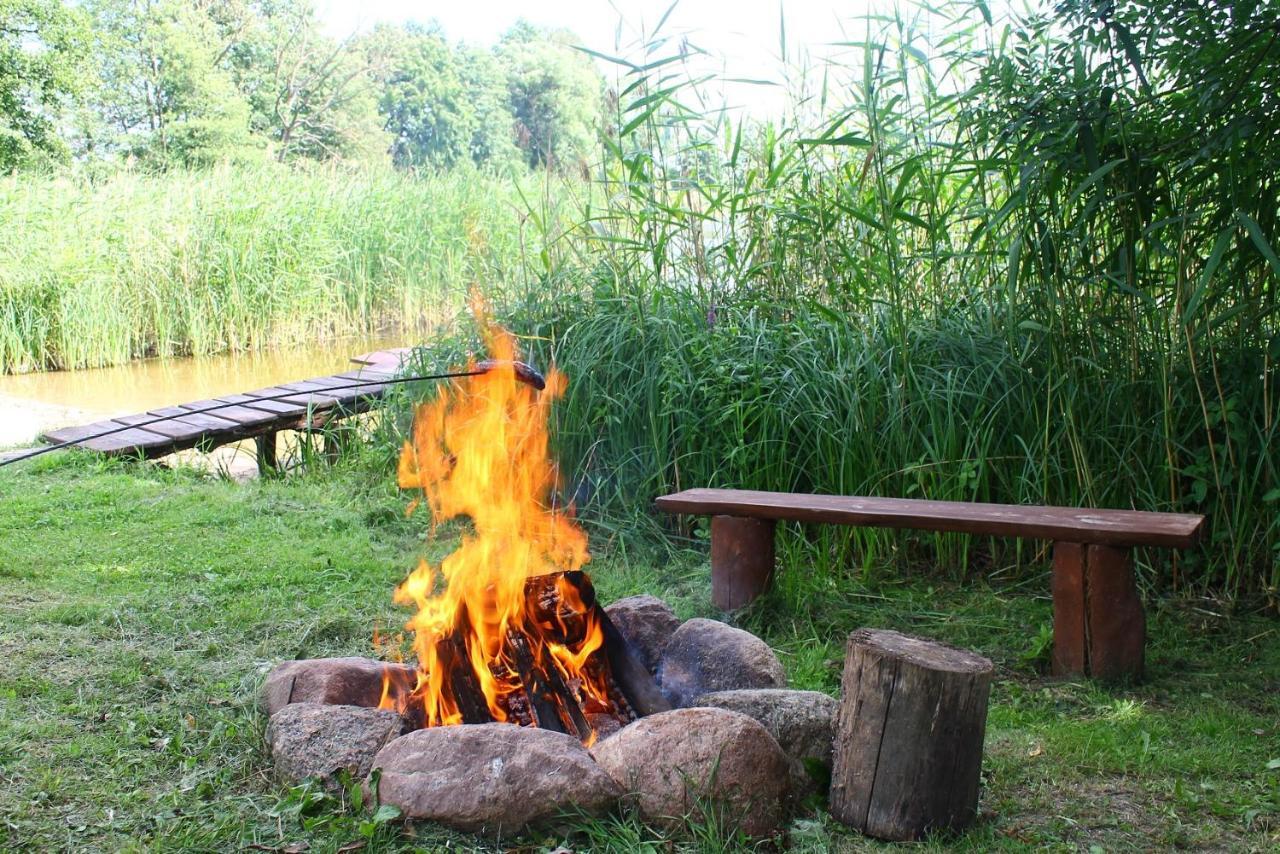 Bajkowe Mazury Domek Holenderski Plaza Lodki Kajaki Wedkowanie Mikolajki  Exterior photo